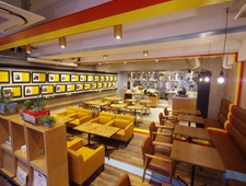 TOWER RECORDS CAFE 表参道店オープン