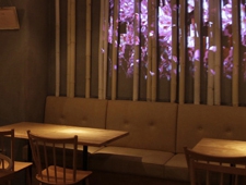 デジタルアート×食で春を味わうデリ＆レストラン「9STORIES」