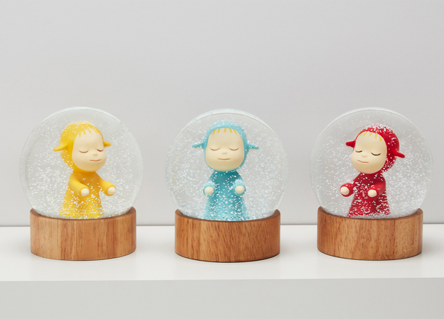 MoMA DesignStore】奈良美智の「スノードーム」を3色で限定発売