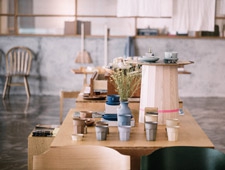 家具、雑貨、カフェ、美容室 複合ショップ「HOW」が香港・観塘エリアにオープン！