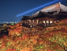伽藍と紅葉を楽しむ清水寺　秋の夜の特別拝観 開催