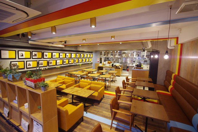 TOWER RECORDS CAFE 表参道店
